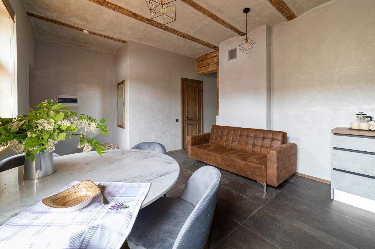 Vija Apartment Kuldīga Buitenkant foto